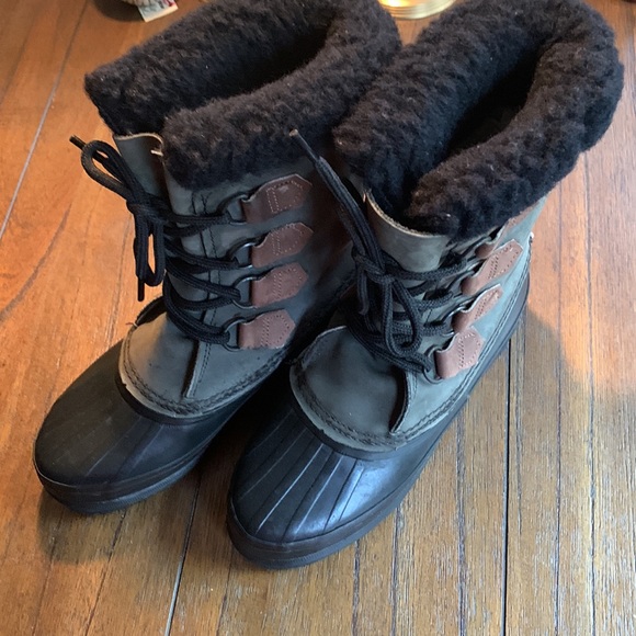 Sorel Alpine Boots - Picture 4 of 11